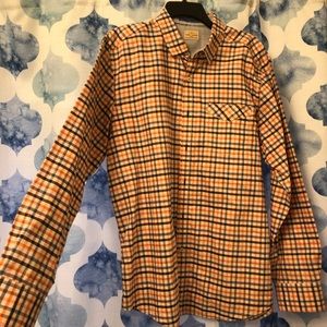 Tommy Bahama casual button down shirt  size Large